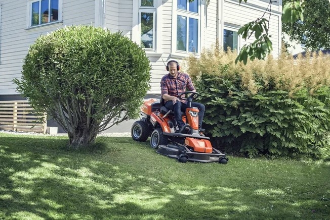 HUSQVARNA RIDE-ON LAWN MOWERS - FN Pile & Sons - Products